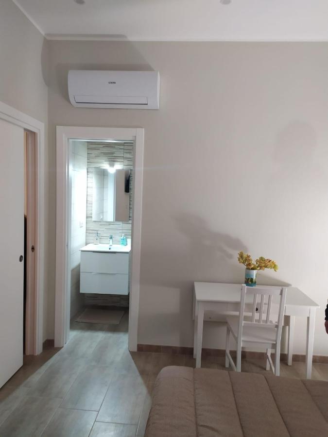Dimora Sorriso Lägenhet Bari Exteriör bild