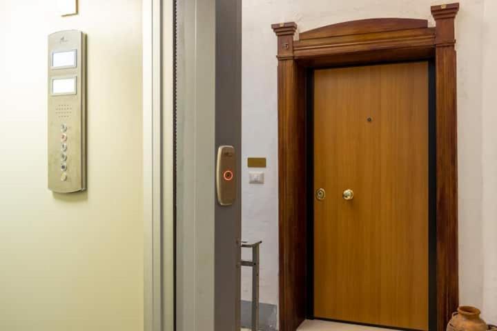 Dimora Sorriso Lägenhet Bari Exteriör bild